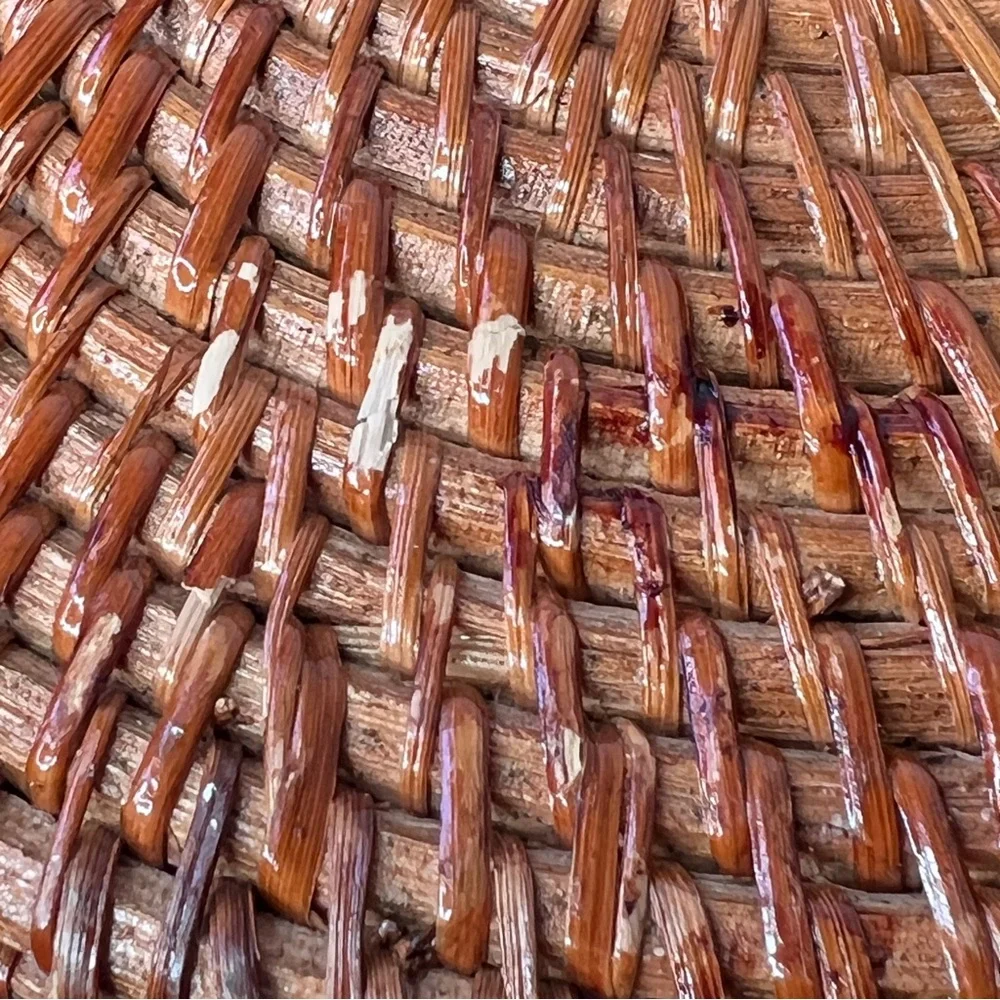 Rattan Woven Round Crossbody With Leather Strap Brown Lined Snap Closure - Picture 4 of 11